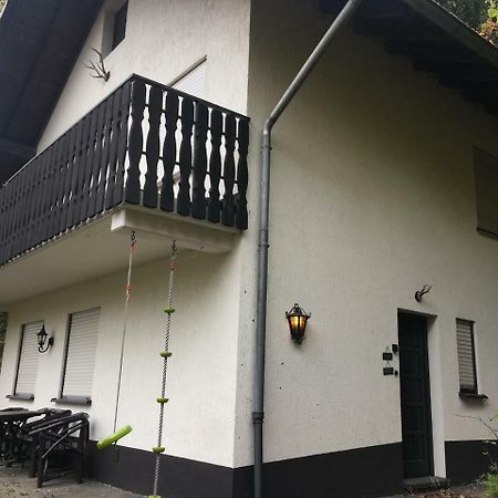 Sauerland Vakantiehuisje Diemelsee Exterior foto